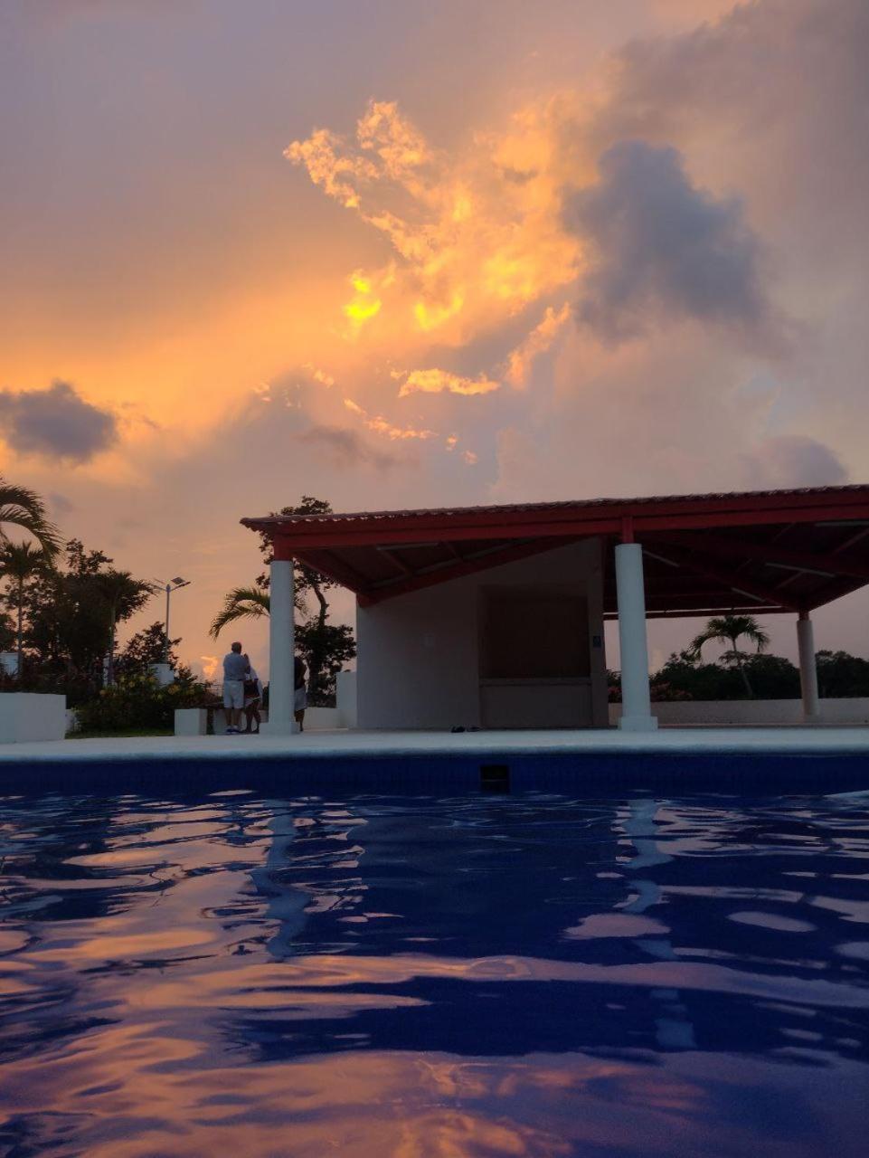 Breezy & Peaceful Villa Cancún Extérieur photo